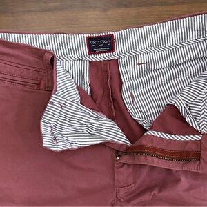 UNTUCKit Rose Pink Chinos Shorts